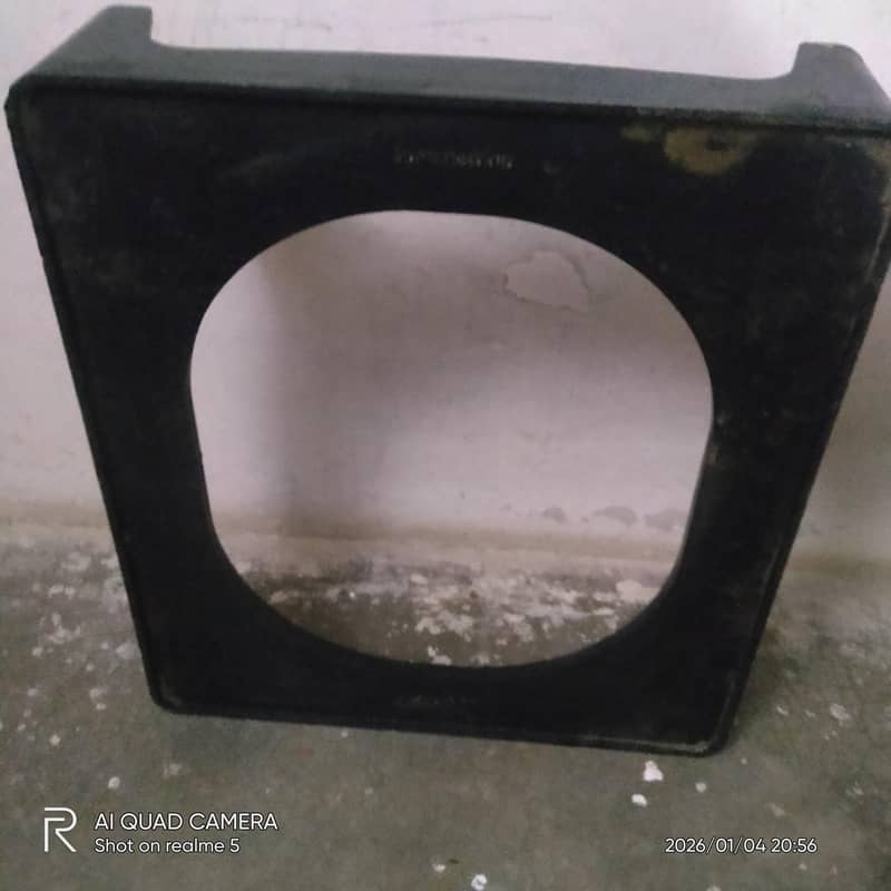 ,Fibre Plastic Base Stand (24 X 27) Inches

                                                            alt=