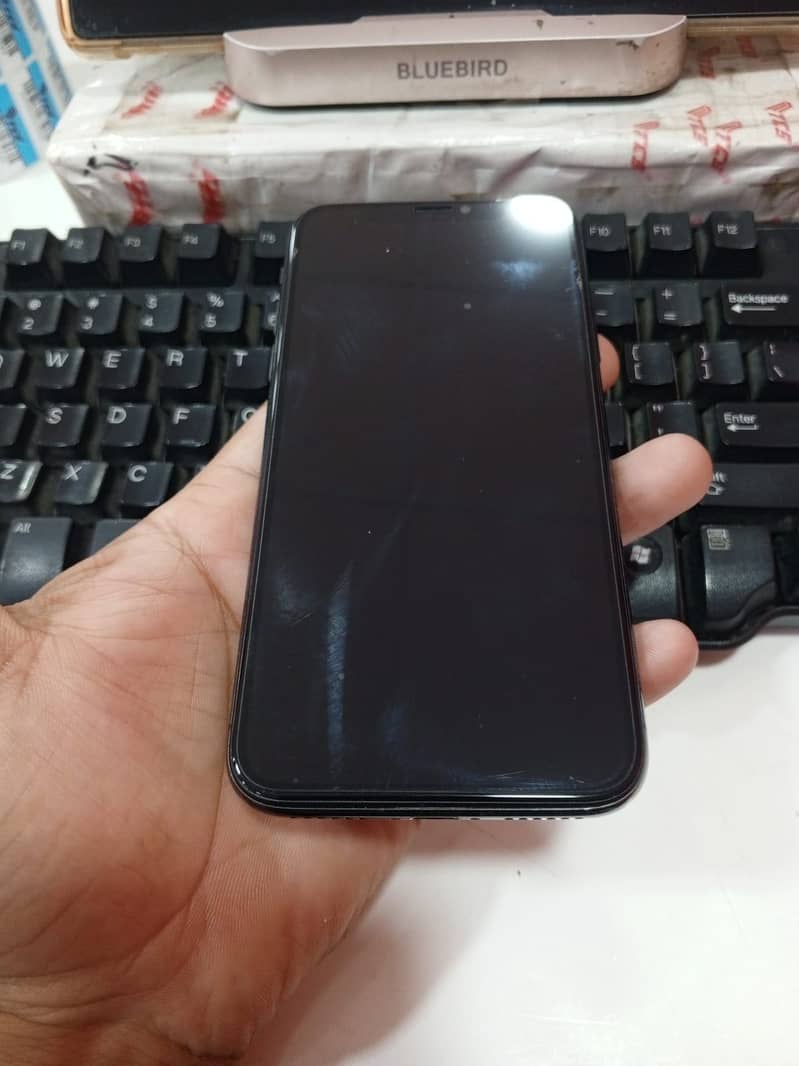 iPhone X Pta Approved 256 Gb 100% Battery  Health.

                                                            alt=