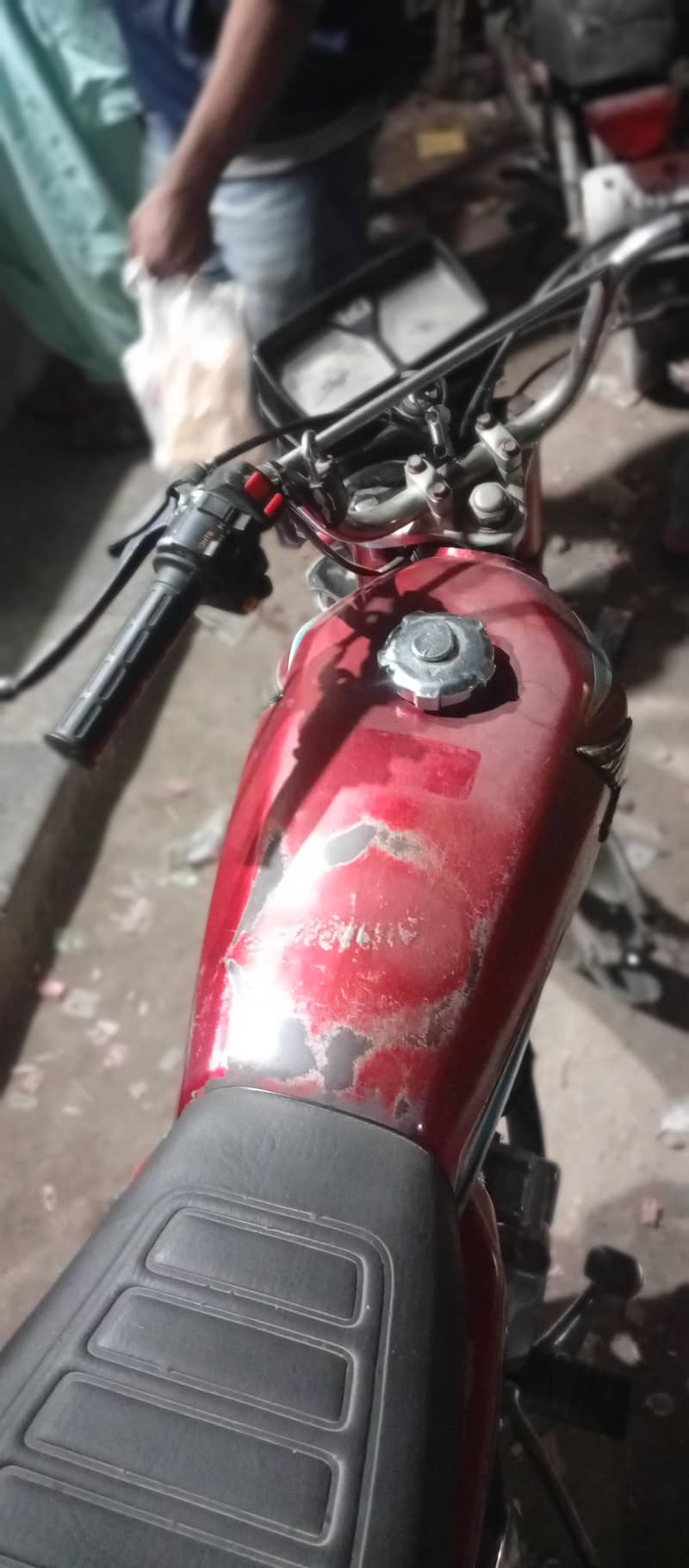 Honda 125

                                                            alt=