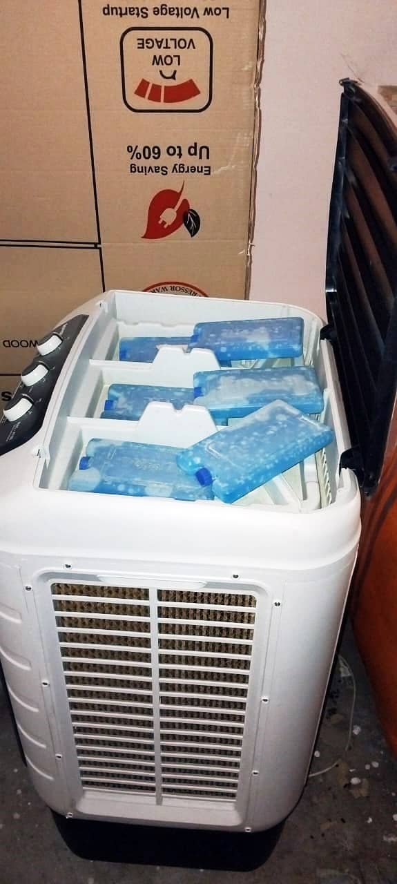 Royal  Room Air Cooler With Box (Model RAC4700) only 2-3 Months Used

                                                            alt=