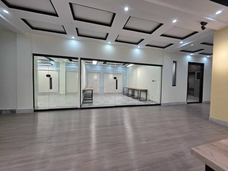 Modren and Professional Co Working Space Available

                                                            alt=