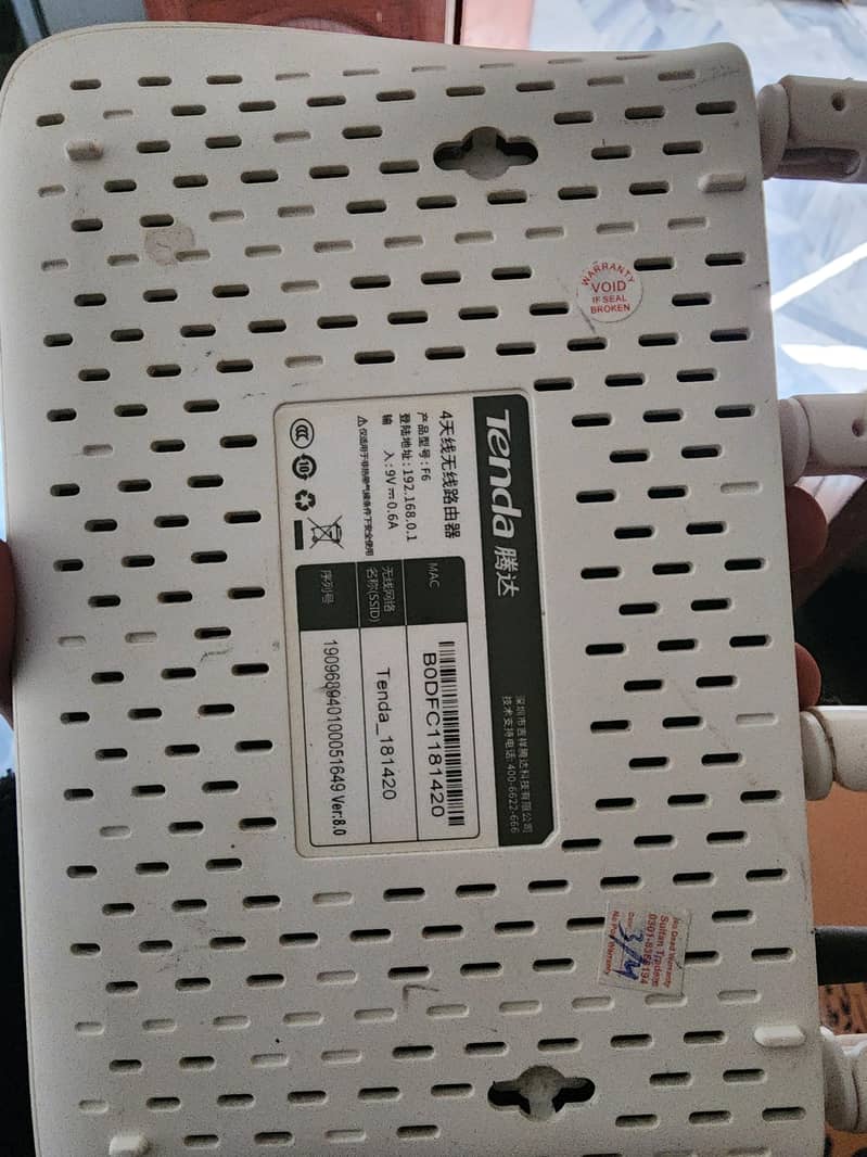 Tenda F6‑181420 Wi‑Fi Router

                                                            alt=