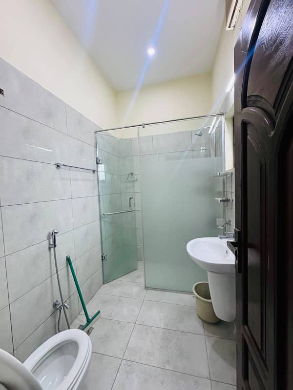 Sector G 8 Marla House for Sale | Bahria Enclave Islamabad

                                                            alt=