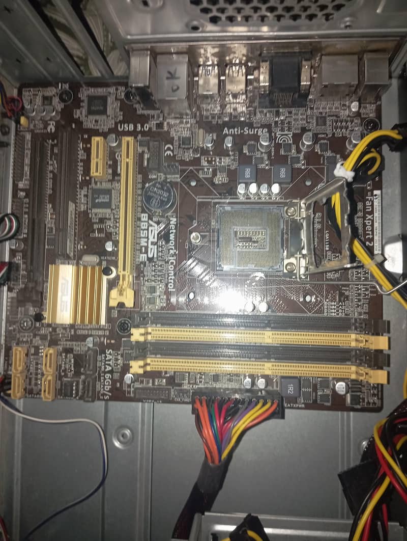 B85 4th Gen Motherboard (Read Description)

                                                            alt=