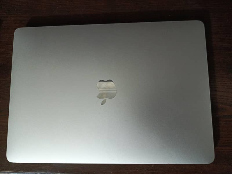 MacBook Pro Apple M1 Chip | 16GB / 512GB | 2020 Model

                                                            alt=