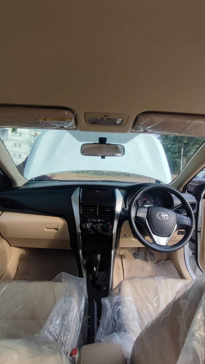 Toyota Yaris Sedan GLI CVT 1.3 2025

                                                            alt=