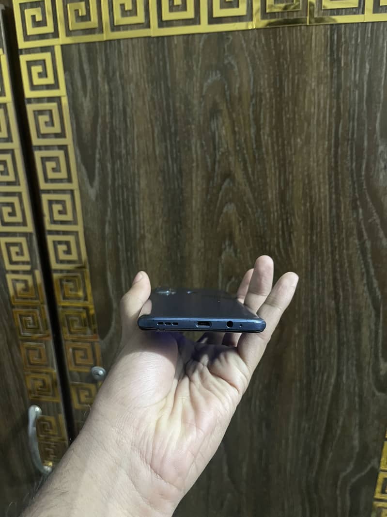 10by8.5 condition 6/128 pta aproved