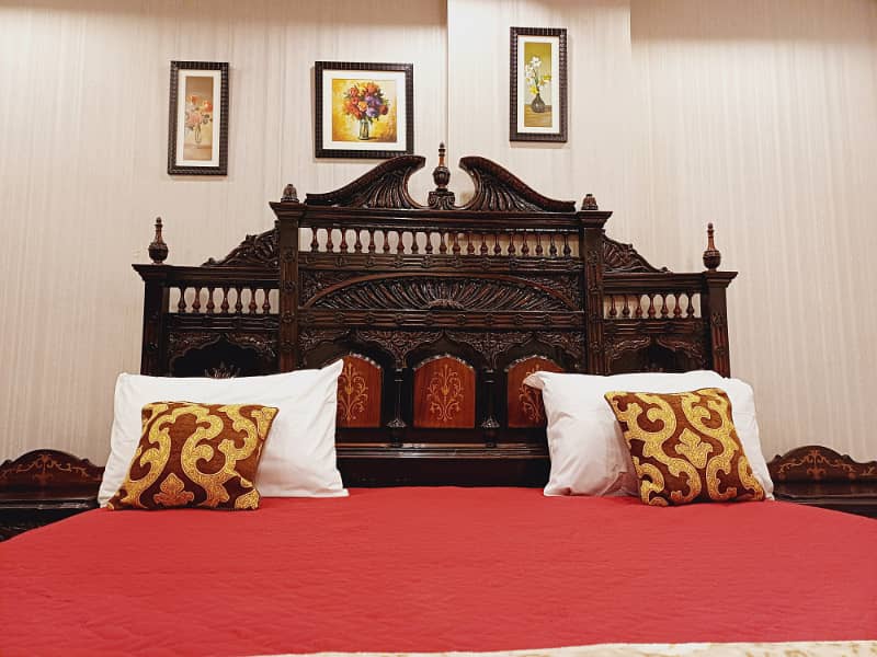 Luxury studio and apartments starting from 3 thousand only

                                                            alt=