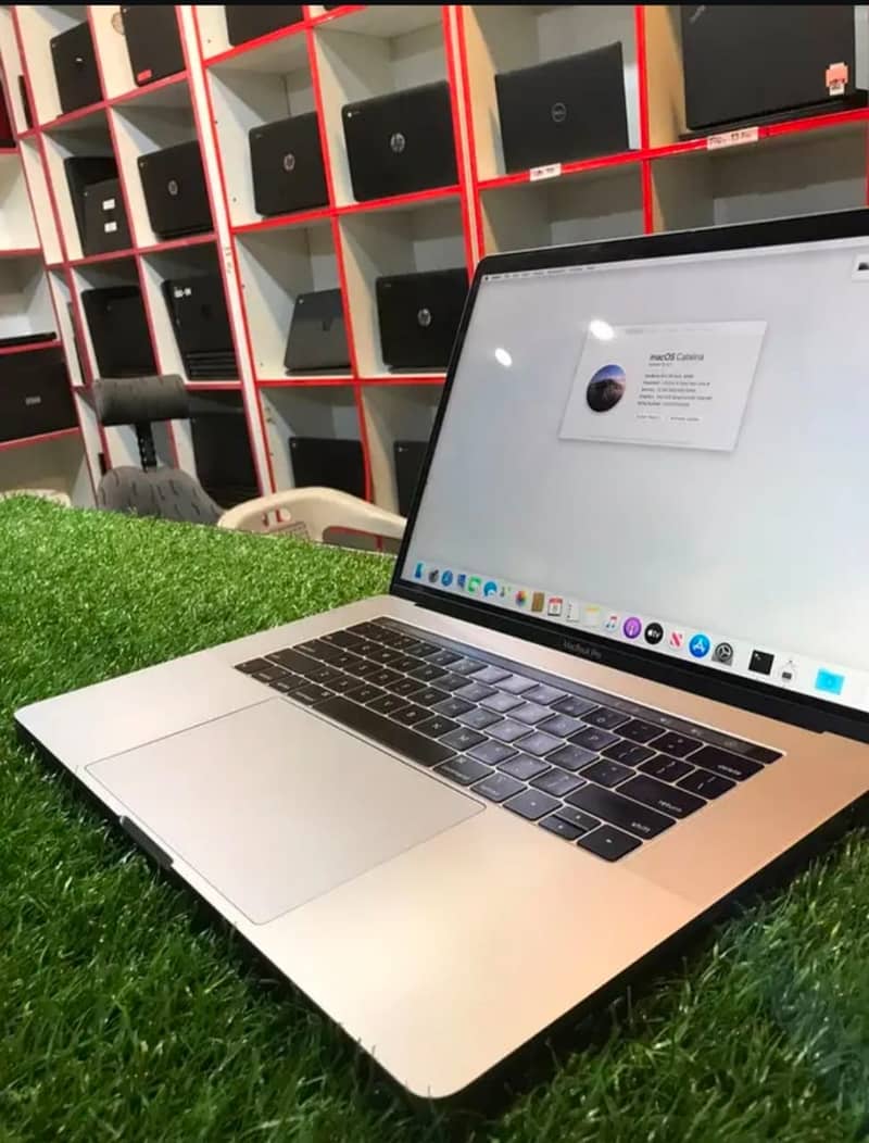 Apple MacBook Pro (15-inch, 2019) / Macbook / Fresh Stock

                                                            alt=