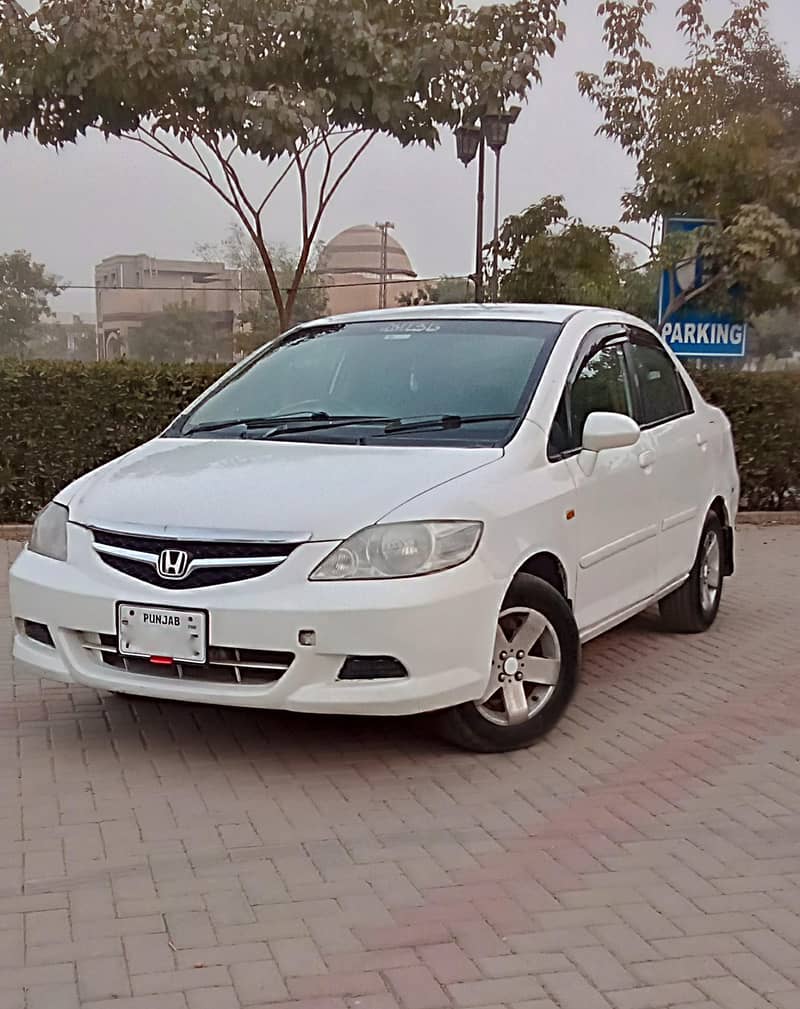 Honda city

                                                            alt=