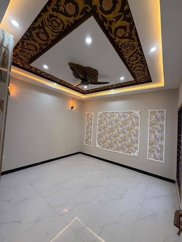 6 Marla Ultra Modern New House For Sale Diamond City Near V Mall Cantt Sialkot

                                                            alt=