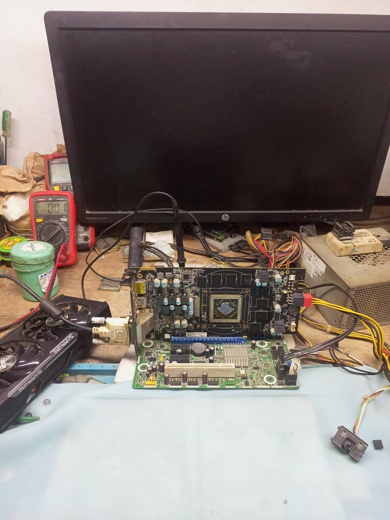 Graphics Card Hardware shop 0302/27/92/516

                                                            alt=