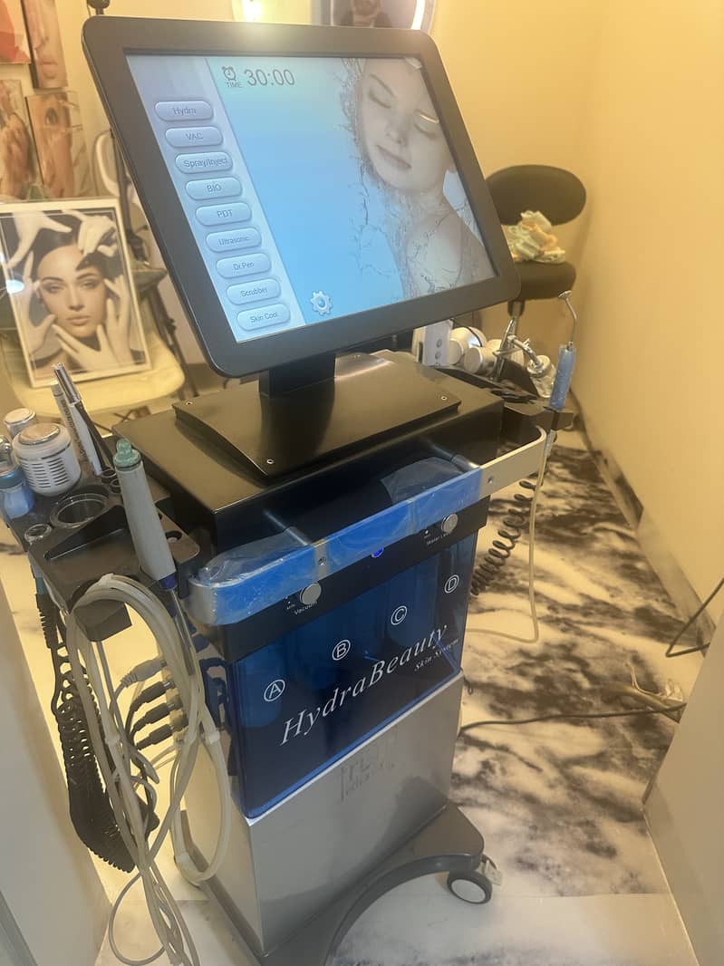 14 in 1 Hydrafacial imported machine

                                                            alt=