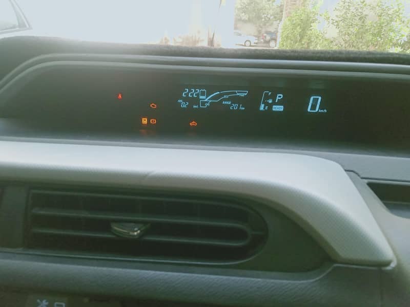 Toyota aqua car for sale ( )

                                                            alt=