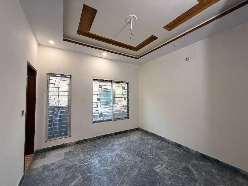 Spacious 3 Marla House Available For sale In Sabzazar Scheme

                                                            alt=