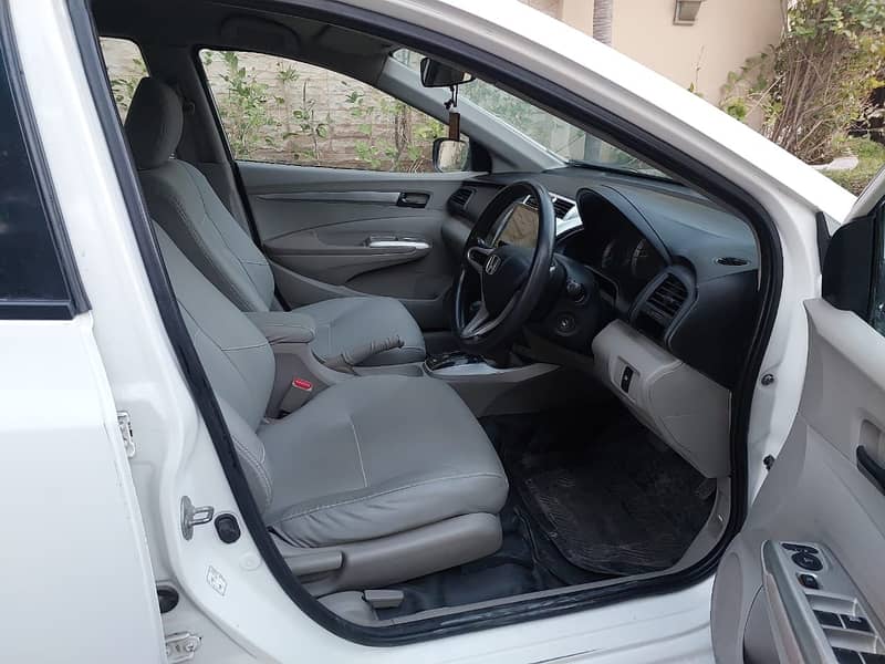 Honda City 2015

                                                            alt=