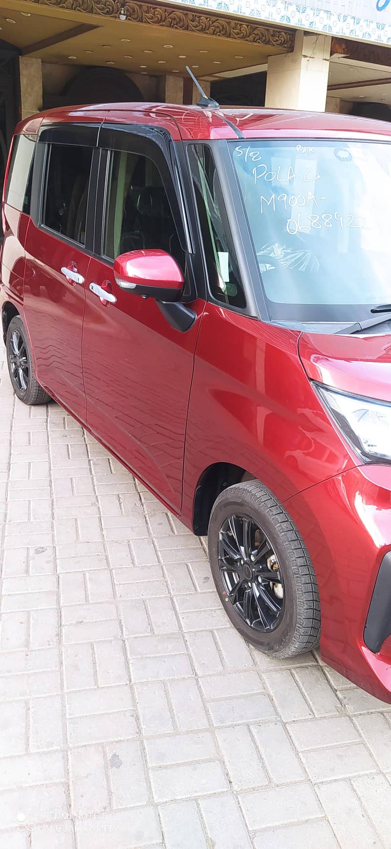 Toyota roomi 2022 model. milage 9860

                                                            alt=