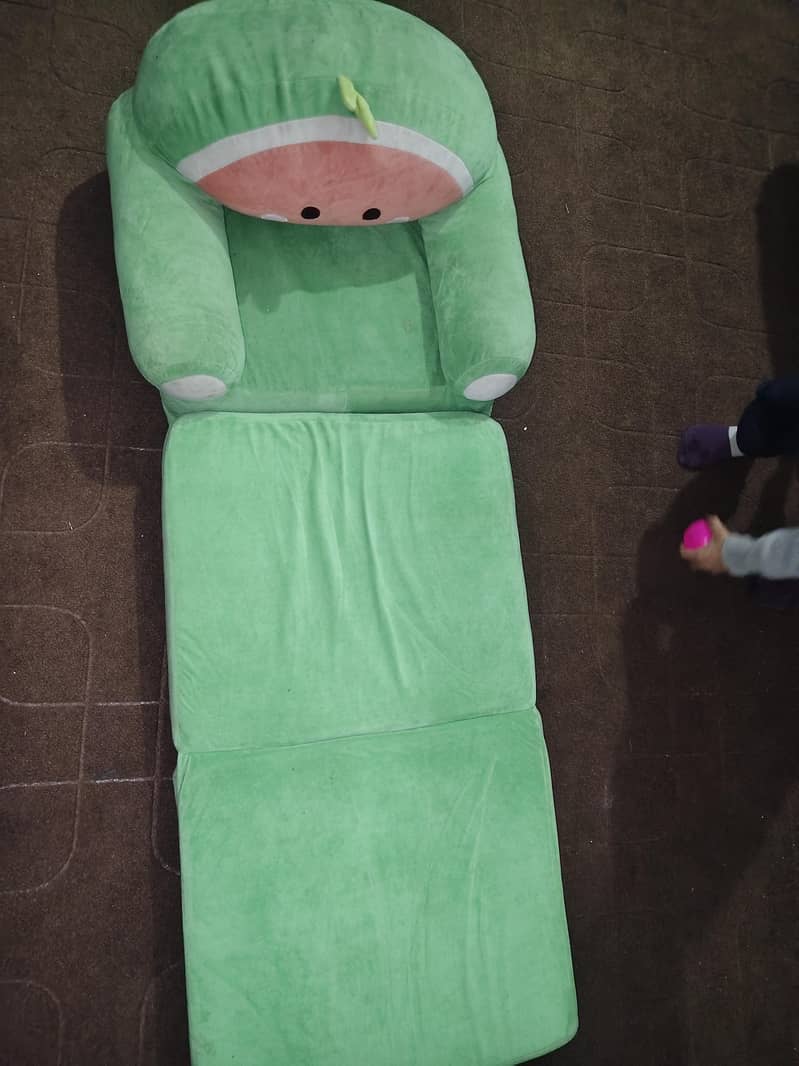 sofa seat for baby

                                                            alt=