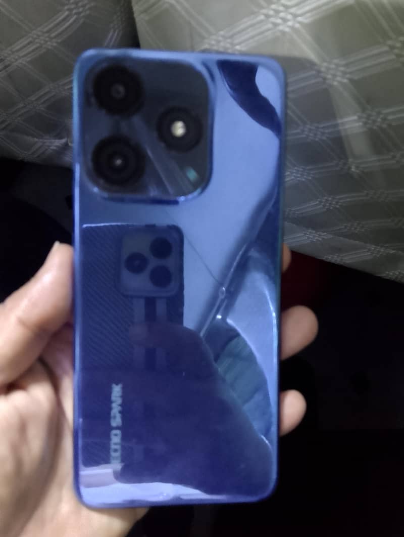 Tecno Spark 10c

                                                            alt=