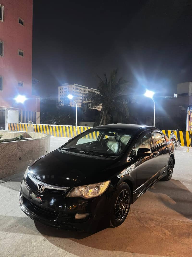 Honda Civic VTi Prosmatec 1.8 i-VTEC 2009

                                                            alt=