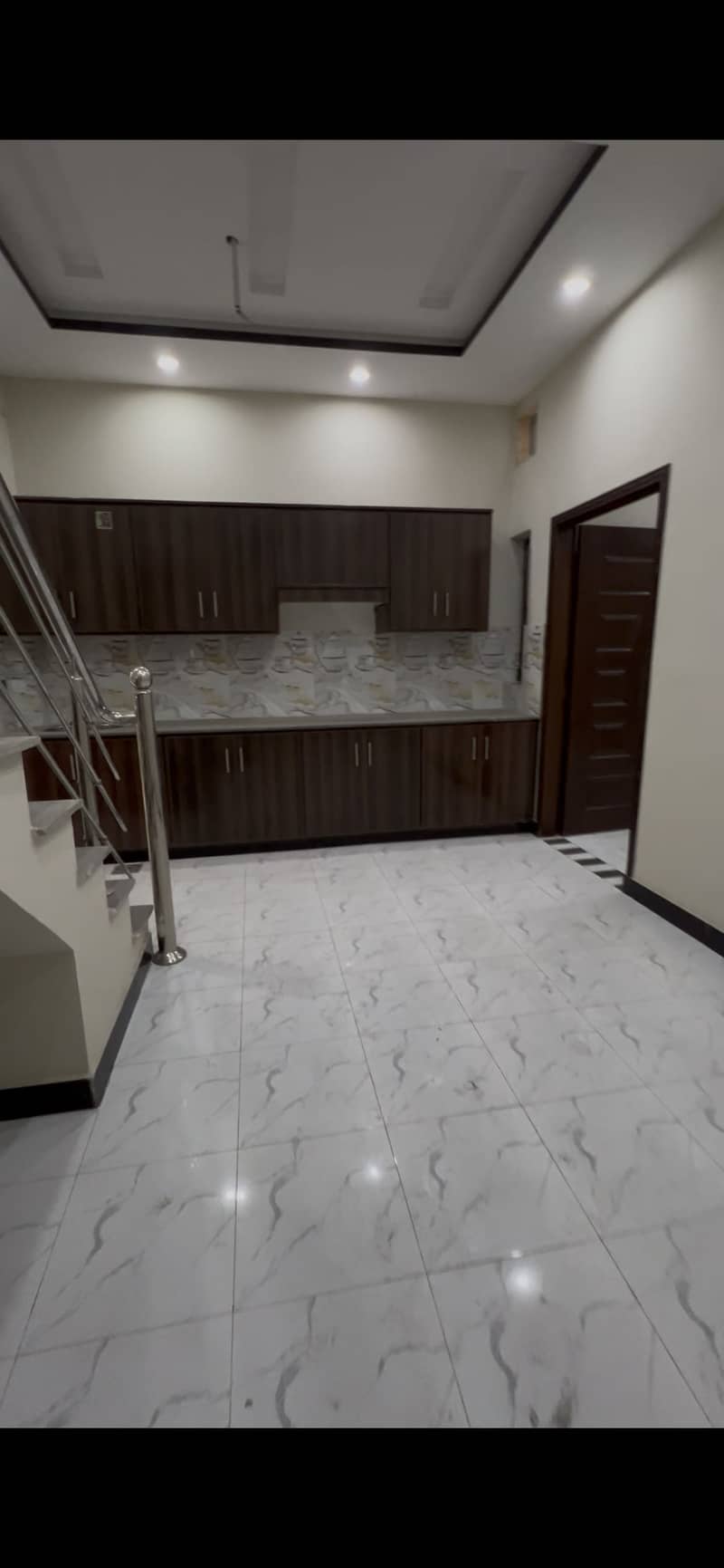 For Rent 3 Marla Brand New House ( video available) location near yateem khana millat chonk lhr

                                                            alt=