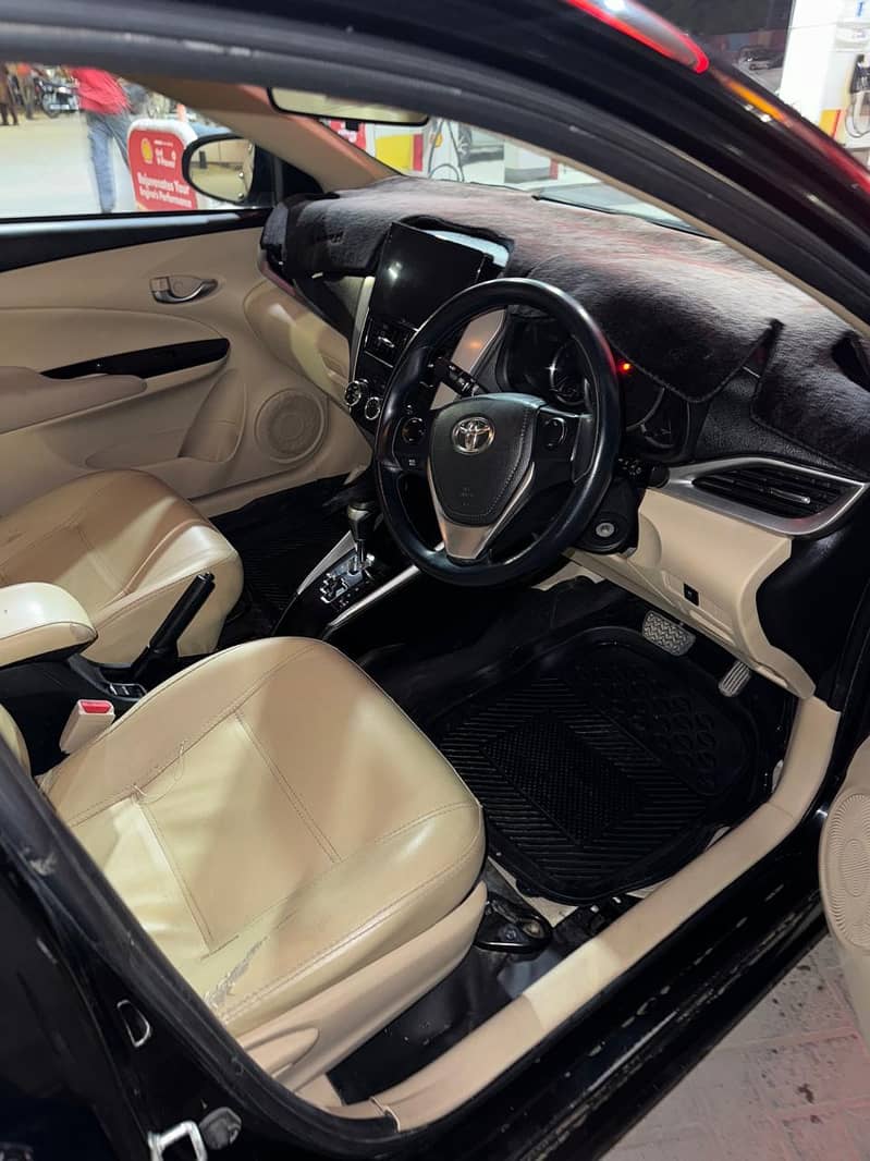 Toyota yaris 2021 ATf 1.3

                                                            alt=