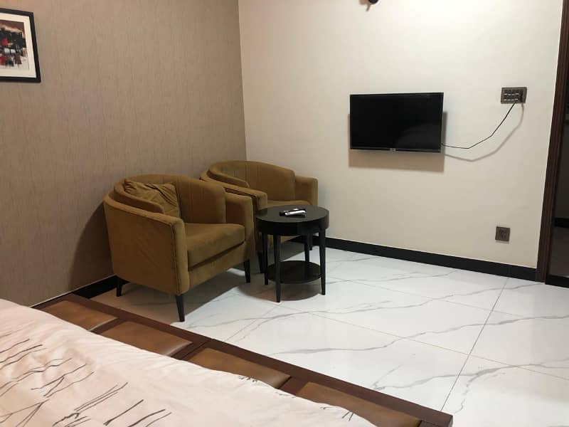 Furnished Room Available Daily weekly Basis

                                                            alt=