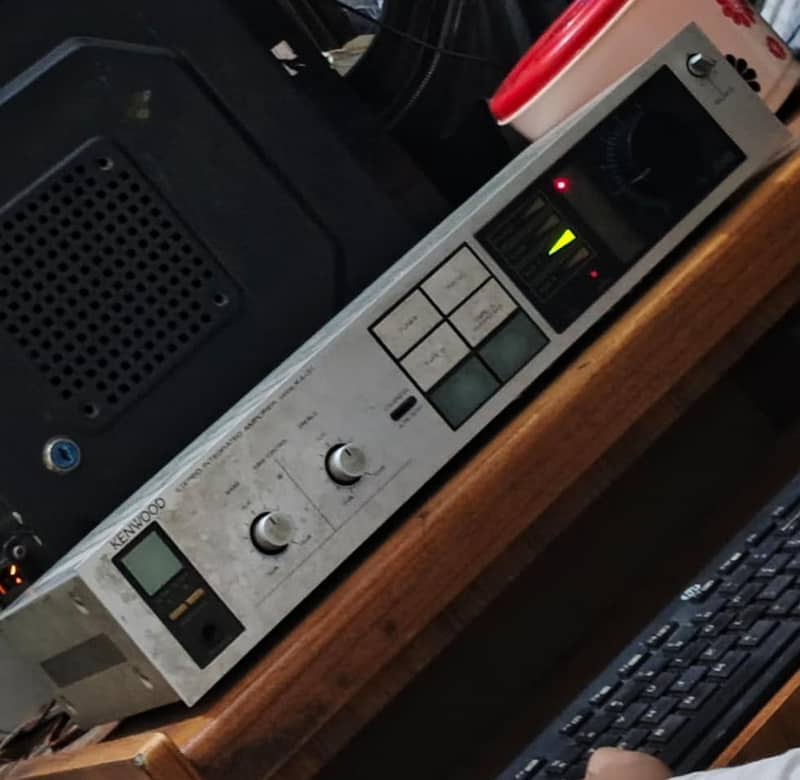 Kenwood Amplifier( Duel) Channel ( A. B)

                                                            alt=