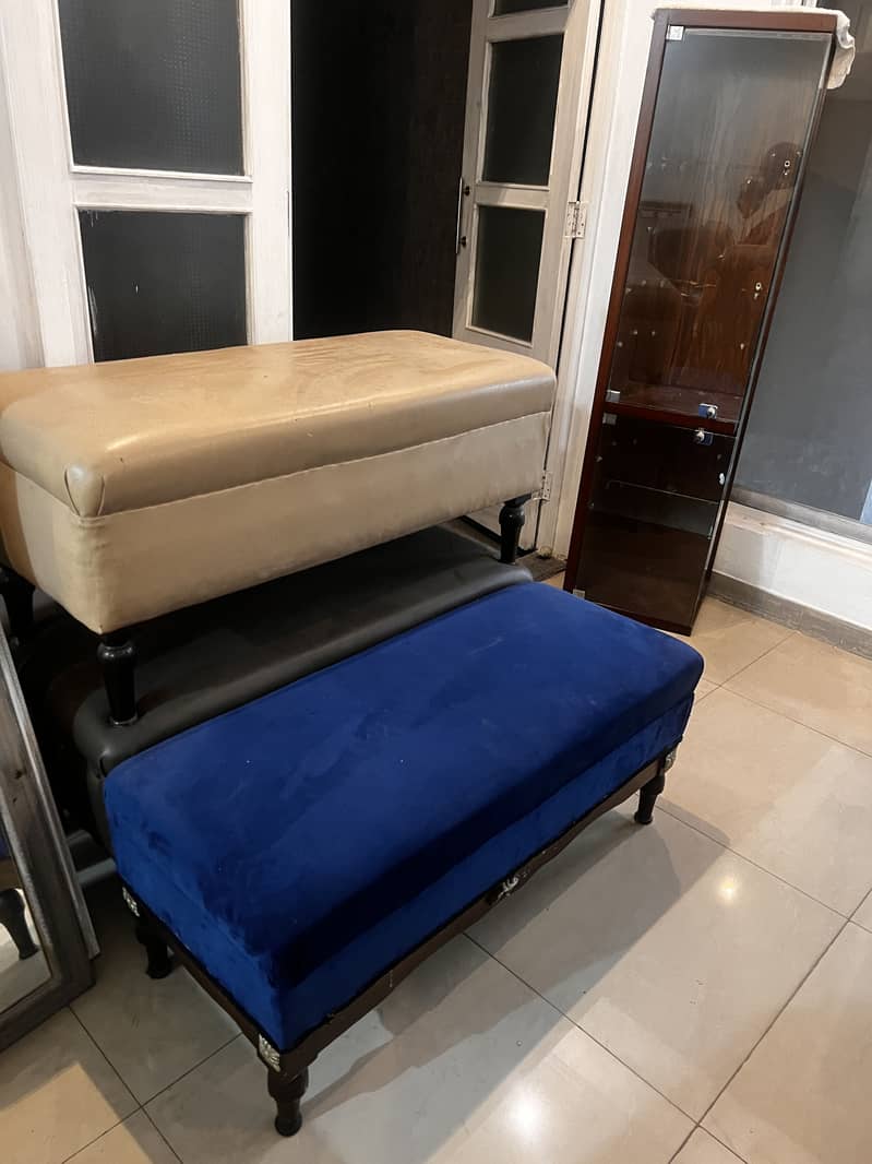 Sette

                                                            alt=