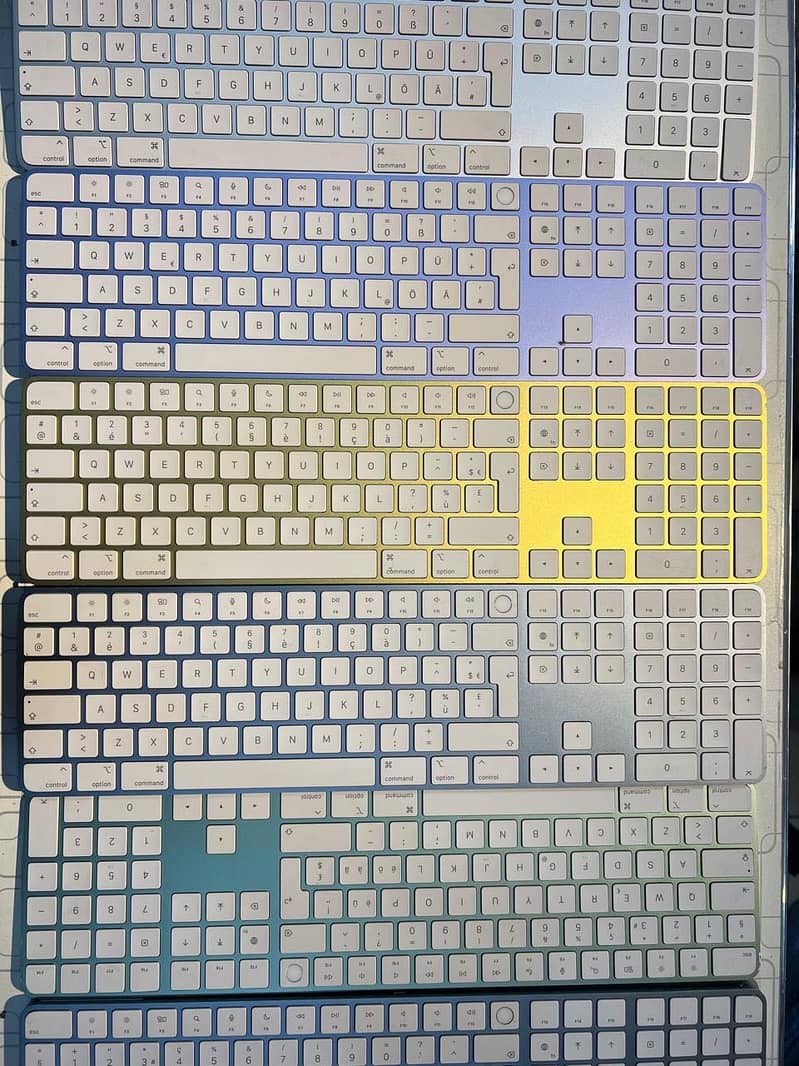 Apple Magic 3 Keyboards

                                                            alt=