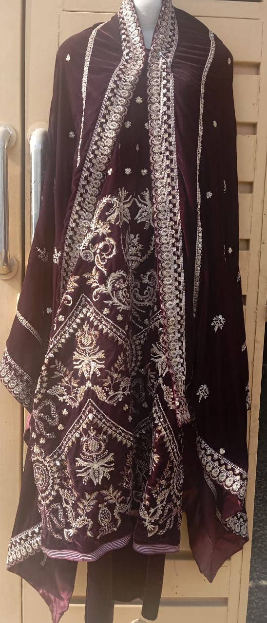 ladies clothes/ womens clothes/ ladies collection winter collection

                                                            alt=