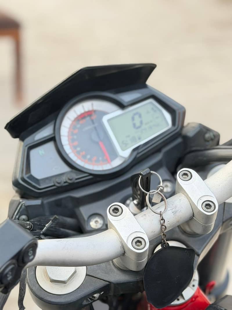 Benelli TNT 25 | Model 2017

                                                            alt=