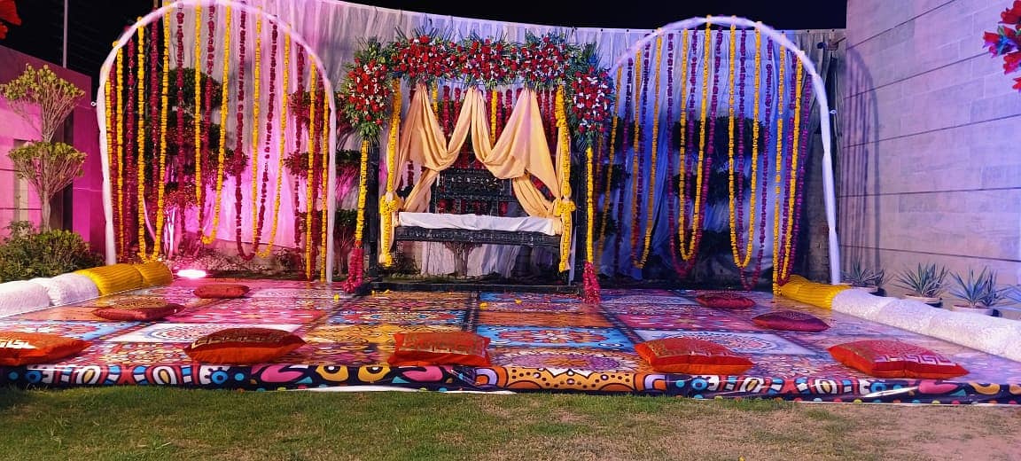 mattress for rent, Lighting Decor, Event Planners, Smd DJ, Stage, Flow

                                                            alt=