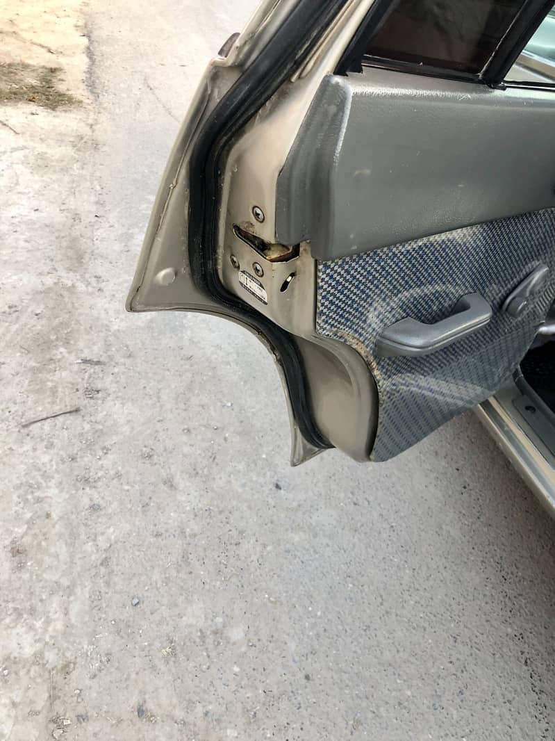 Suzuki Cultus VXR 2015 (0321-8475610)

                                                            alt=