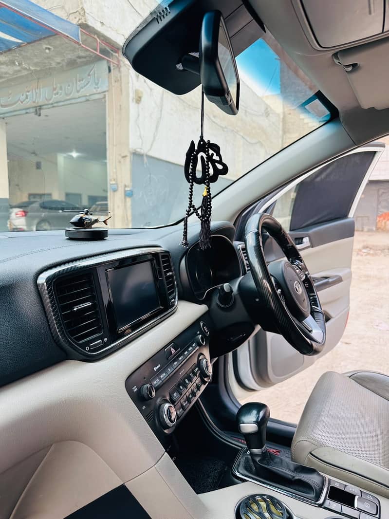 KIA Sportage AWD 2020|URGENT SALE|

                                                            alt=