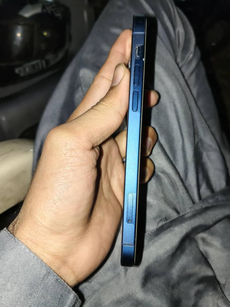 iphone 12  exchange possible 13

                                                            alt=