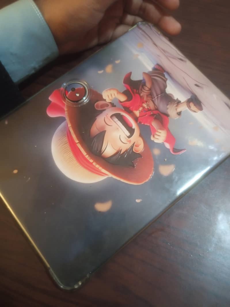 OPPO PAD 3 12GB/512GB GLASS CRACK Read Description

                                                            alt=