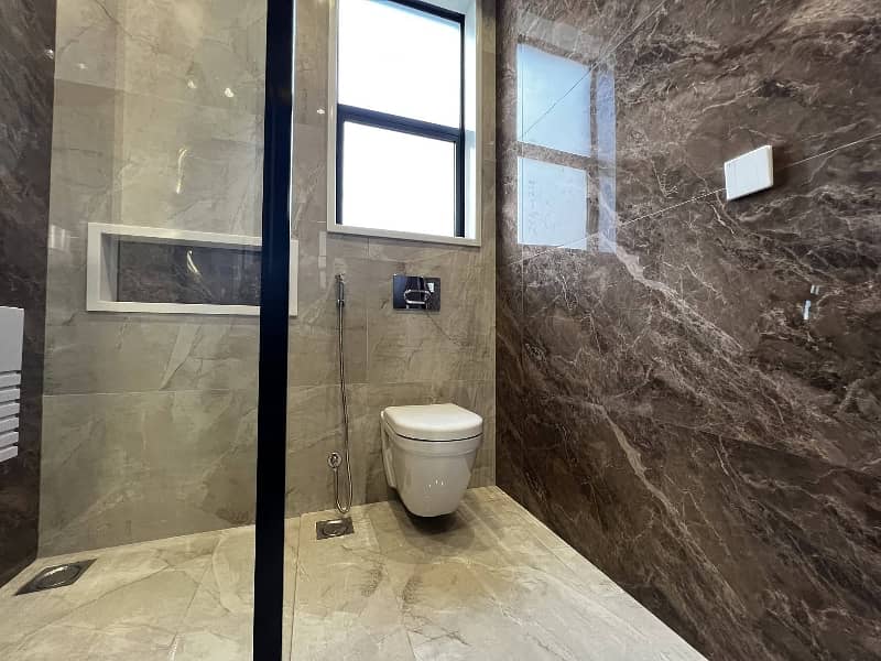 Mumtaz City 8 Marla House For Sale

                                                            alt=