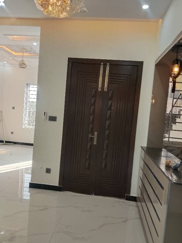 5 MARLA BRAND NEW DOUBLE STORY FOR SALE IN JINNAH GARDEN

                                                            alt=