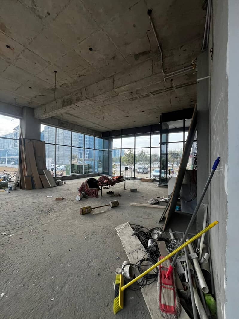 Primium 1100, 1400 & 4400 Sq Ft Corporate Space for Rent in Gulberg

                                                            alt=