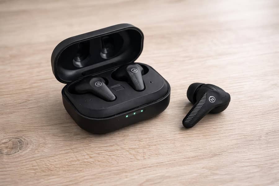 “ZERO Gravity Z-Buds – Wireless Earbuds with Charging Case”

                                                            alt=