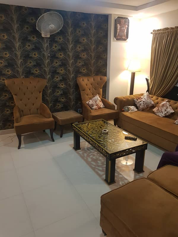 Par Day short time One BeD Room apartment Available for rent in Bahria town phase 4 and 6 empire Heights 2 Family apartment

                                                            alt=