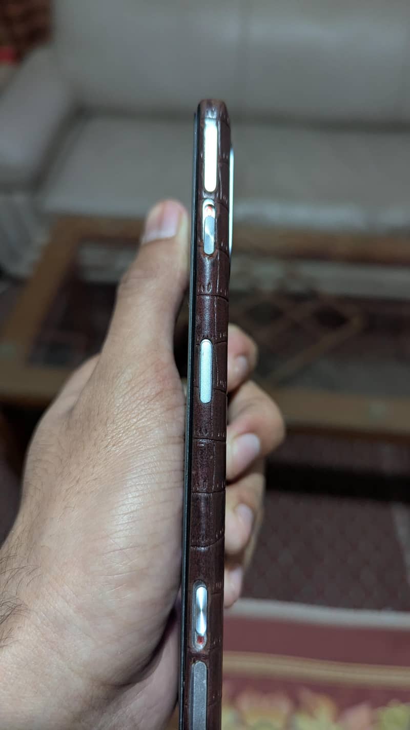 Redmi k40 Gaming (NO EXCHANGE)

                                                            alt=