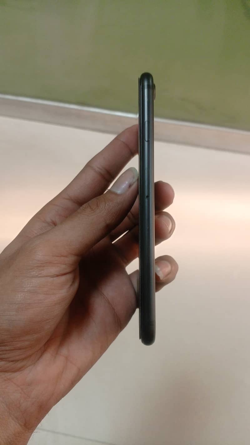 iPhone 7 nonpta FU 10/10 condition he no open no repair urgent sell

                                                            alt=