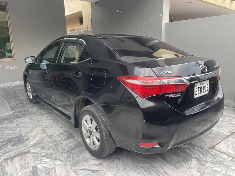 Corolla Altis 2015

                                                            alt=