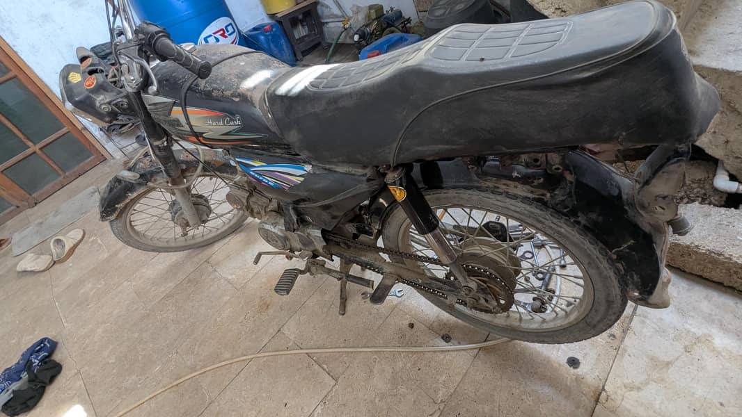 crown 70

                                                            alt=