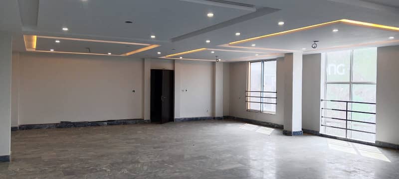 1300 Sq Ft Ready Office Available For Rent Best For Software House Call Center It Etc

                                                            alt=