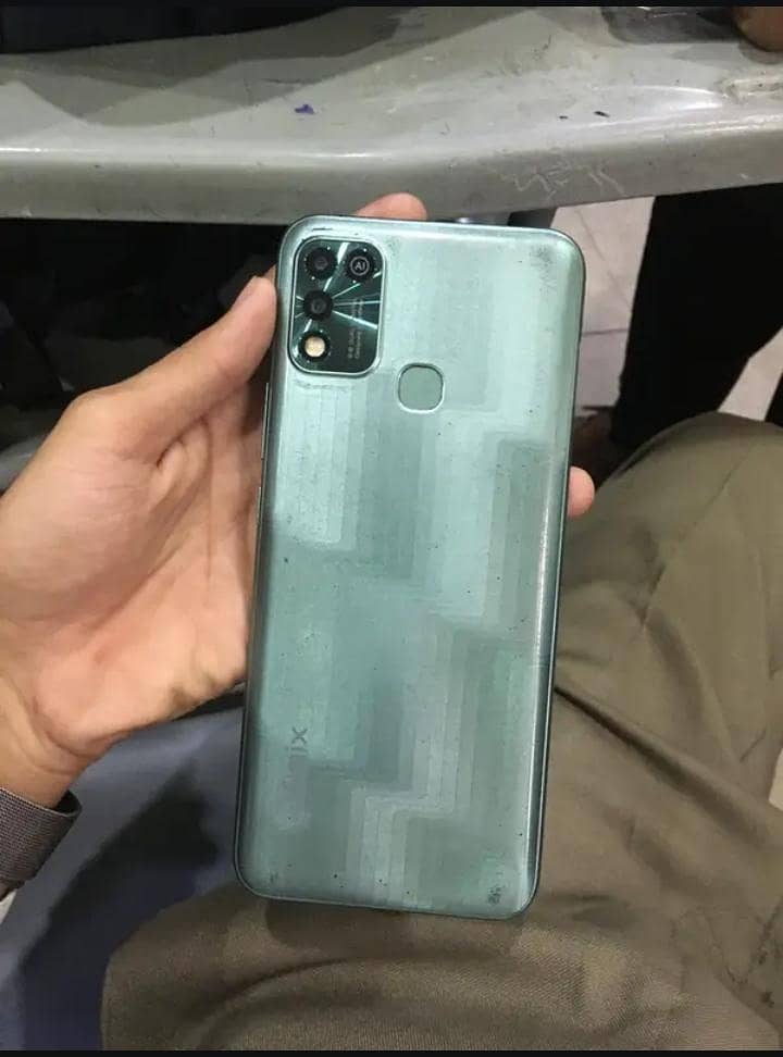 Infinix hot 11 Play 4/64 exchange possible

                                                            alt=