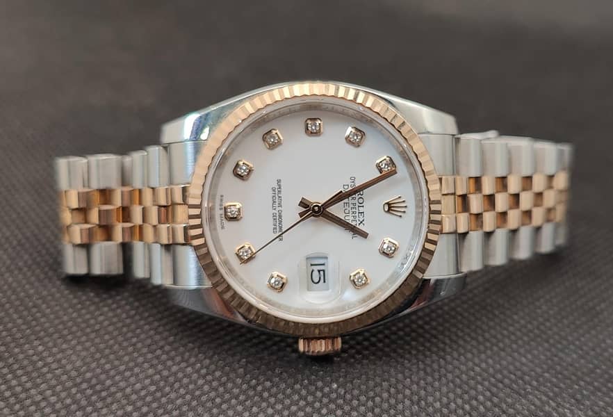 USED WATCHES BUYER | Rolex Cartier Omega Hublot Chopard Rado Tag Heuer

                                                            alt=