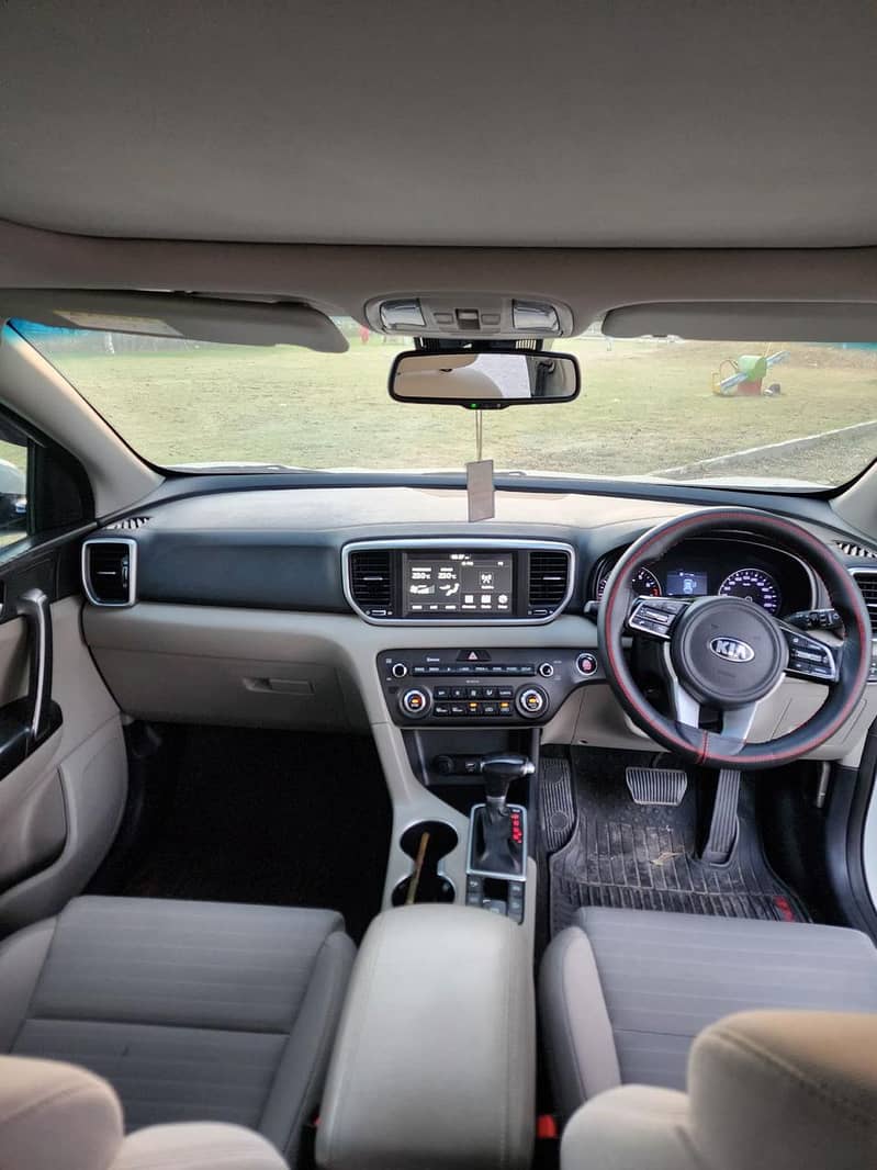 KIA Sportage FWD 2020

                                                            alt=